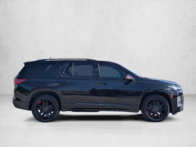 Used 2023 Chevrolet Traverse Premier w/ Redline Edition FWD image 4