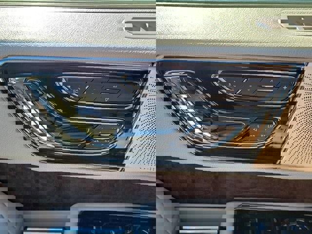 Used 2020 Lincoln Navigator Reserve w/ Luxury Package image 31