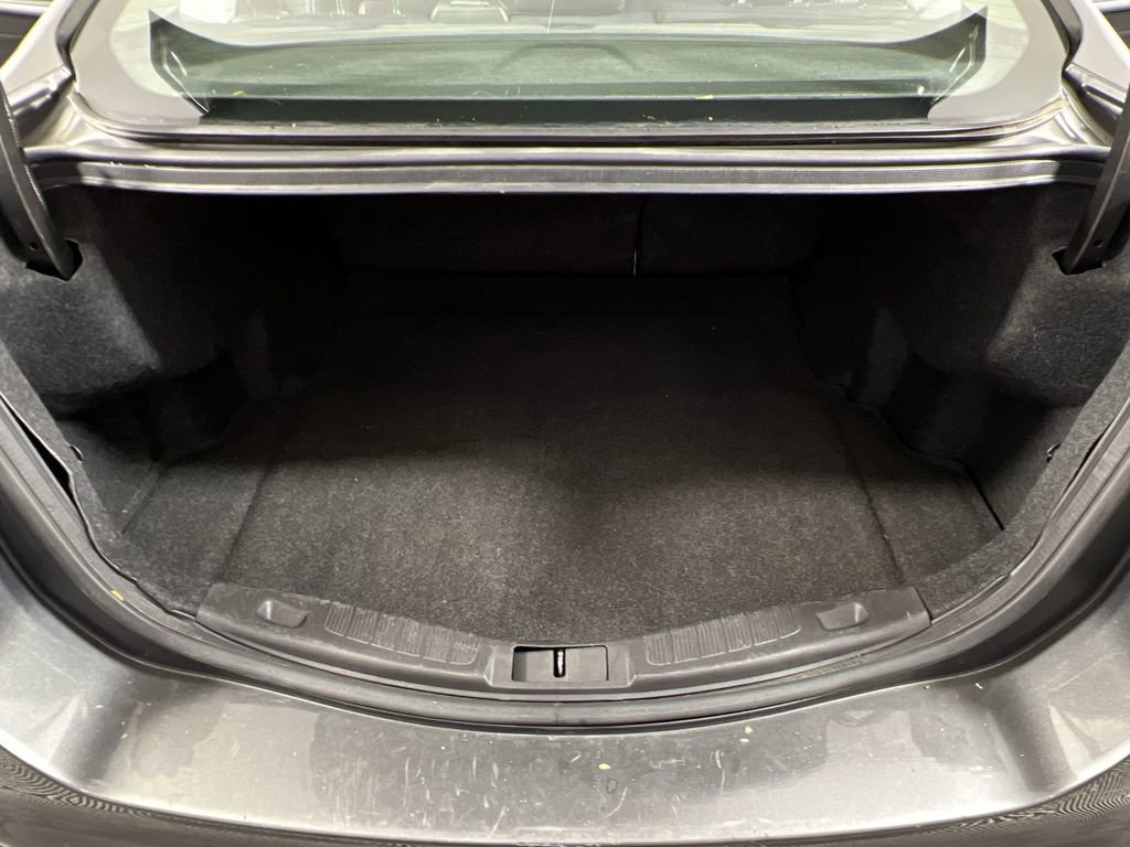 Used 2015 Ford Fusion SE image 22