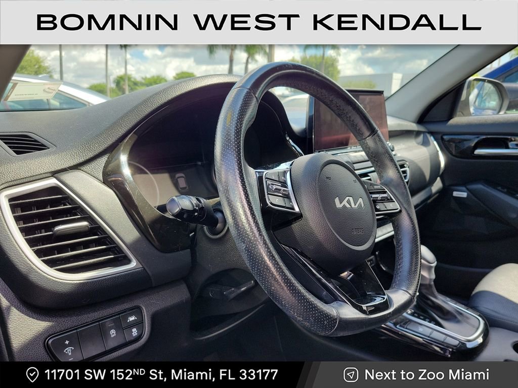 Used 2023 Kia Seltos SX image 8