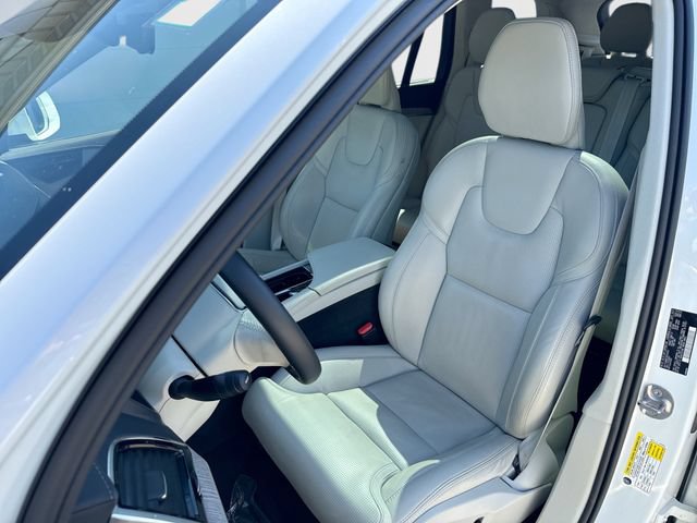 Certified 2024 Volvo XC90 T8 Ultimate w/ Protection Package AWD/4WD image 16