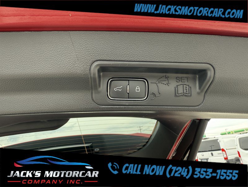 Used 2025 Ford Explorer ST AWD/4WD image 20