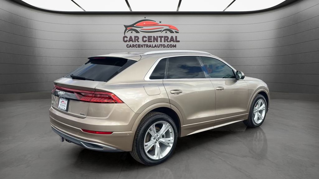 Used 2019 Audi Q8 Prestige image 5