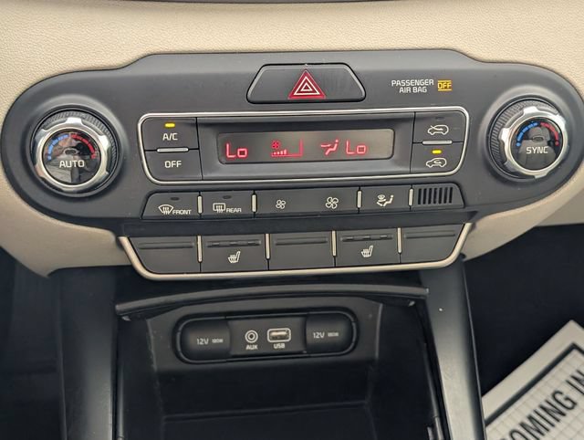 Used 2020 Kia Sorento LX w/ LX I4 Convenience Package FWD image 21