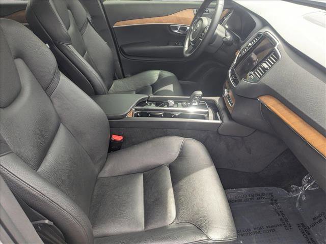 Used 2023 Volvo XC90 B6 Plus w/ Protection Package Premier image 22
