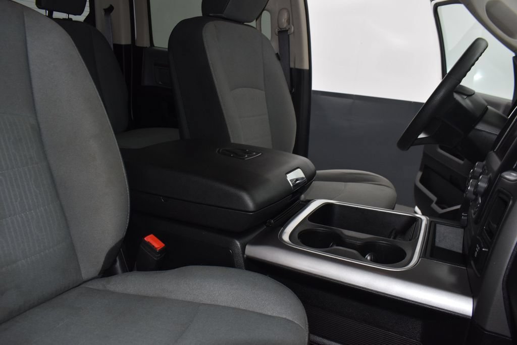 Used 2023 RAM 1500 Classic SLT w/ Trailer & Traction Group AWD/4WD image 32