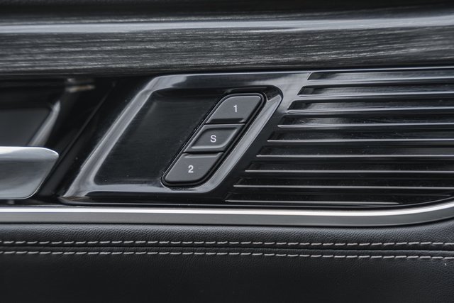 Used 2022 Jeep Wagoneer Series III w/ Premium Group I image 48