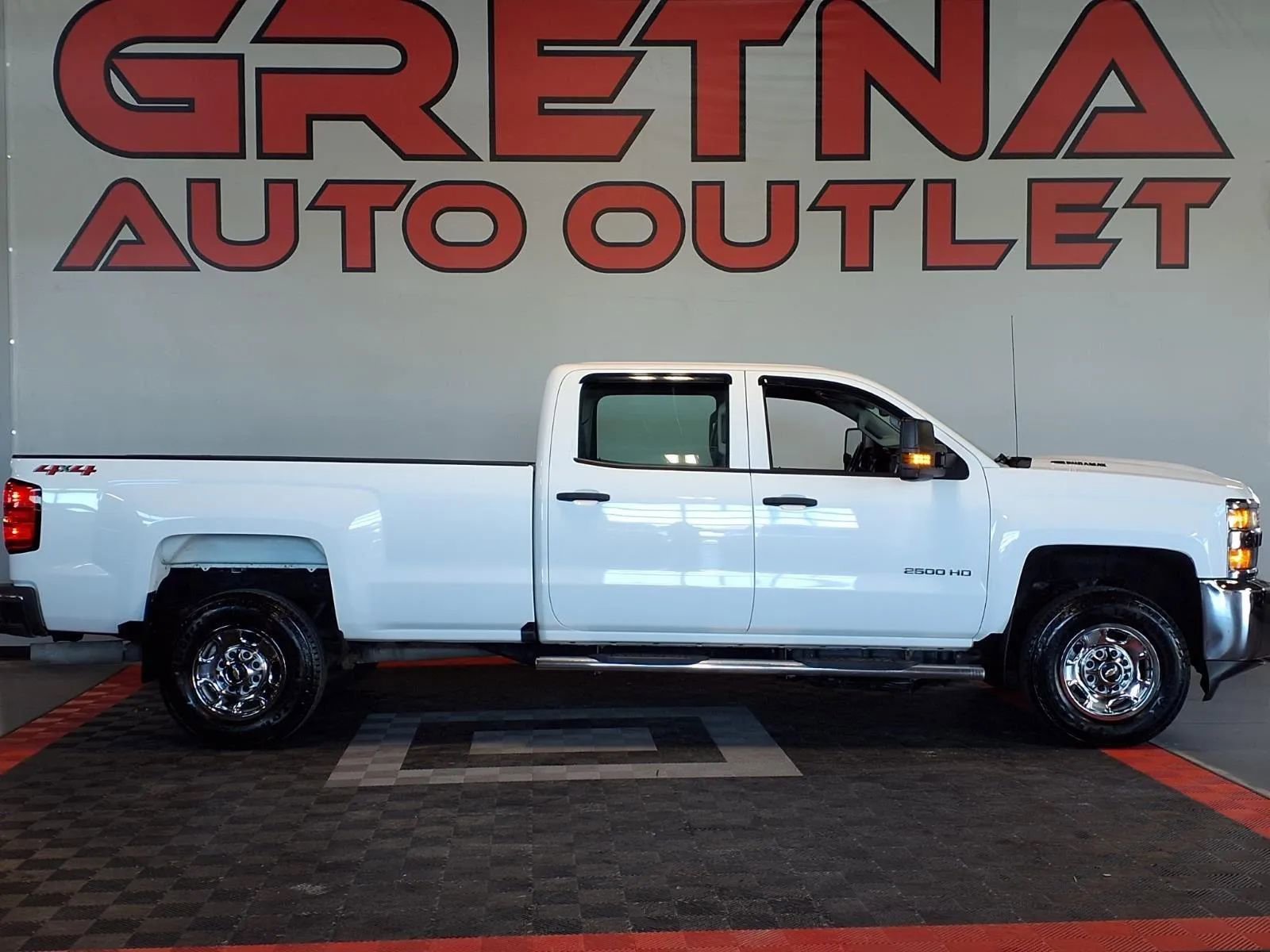 Used 2018 Chevrolet Silverado 2500 W/T w/ WT Fleet Convenience Package AWD/4WD image 1