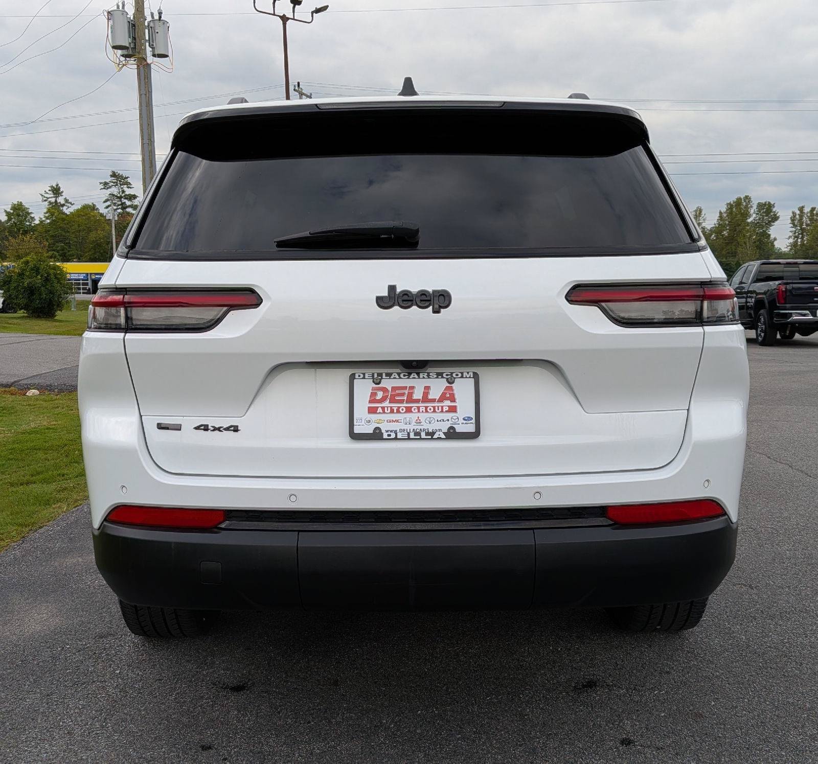 Used 2021 Jeep Grand Cherokee L Laredo AWD/4WD image 9