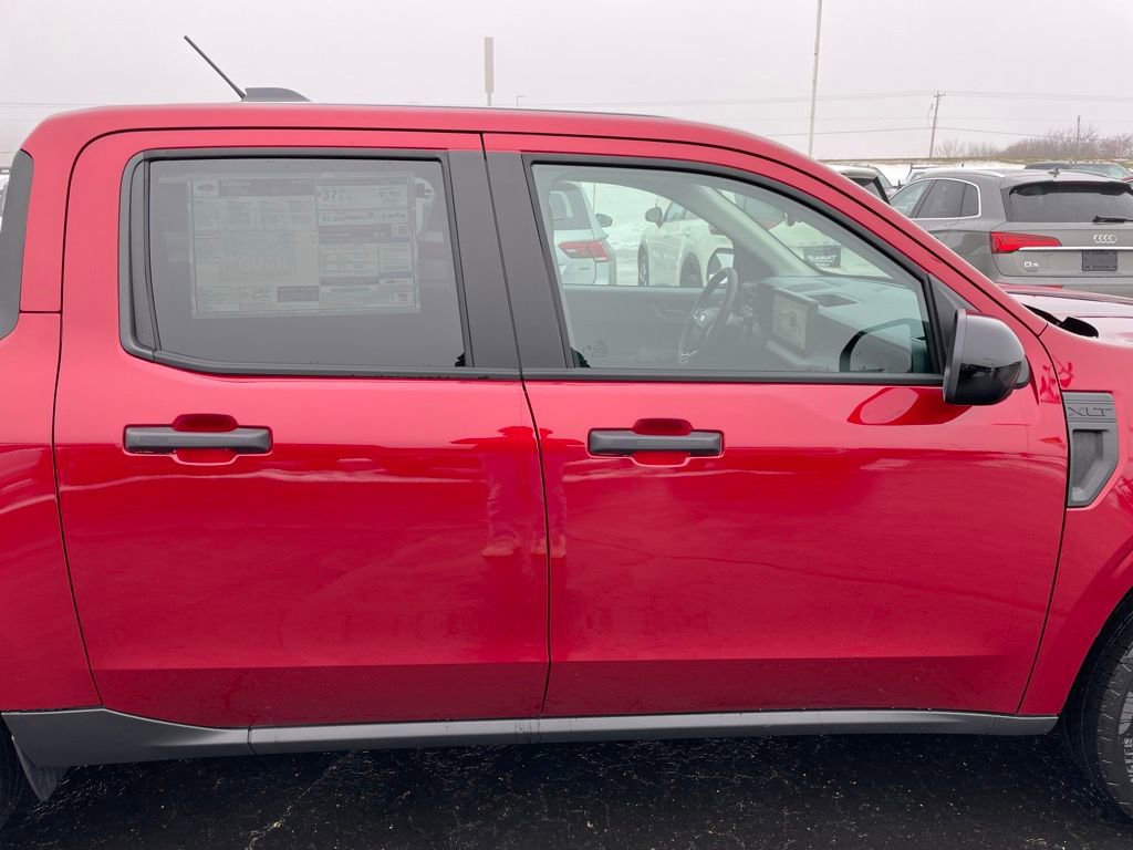New 2026 Ford Maverick XLT w/ Equipment Group 301A image 31
