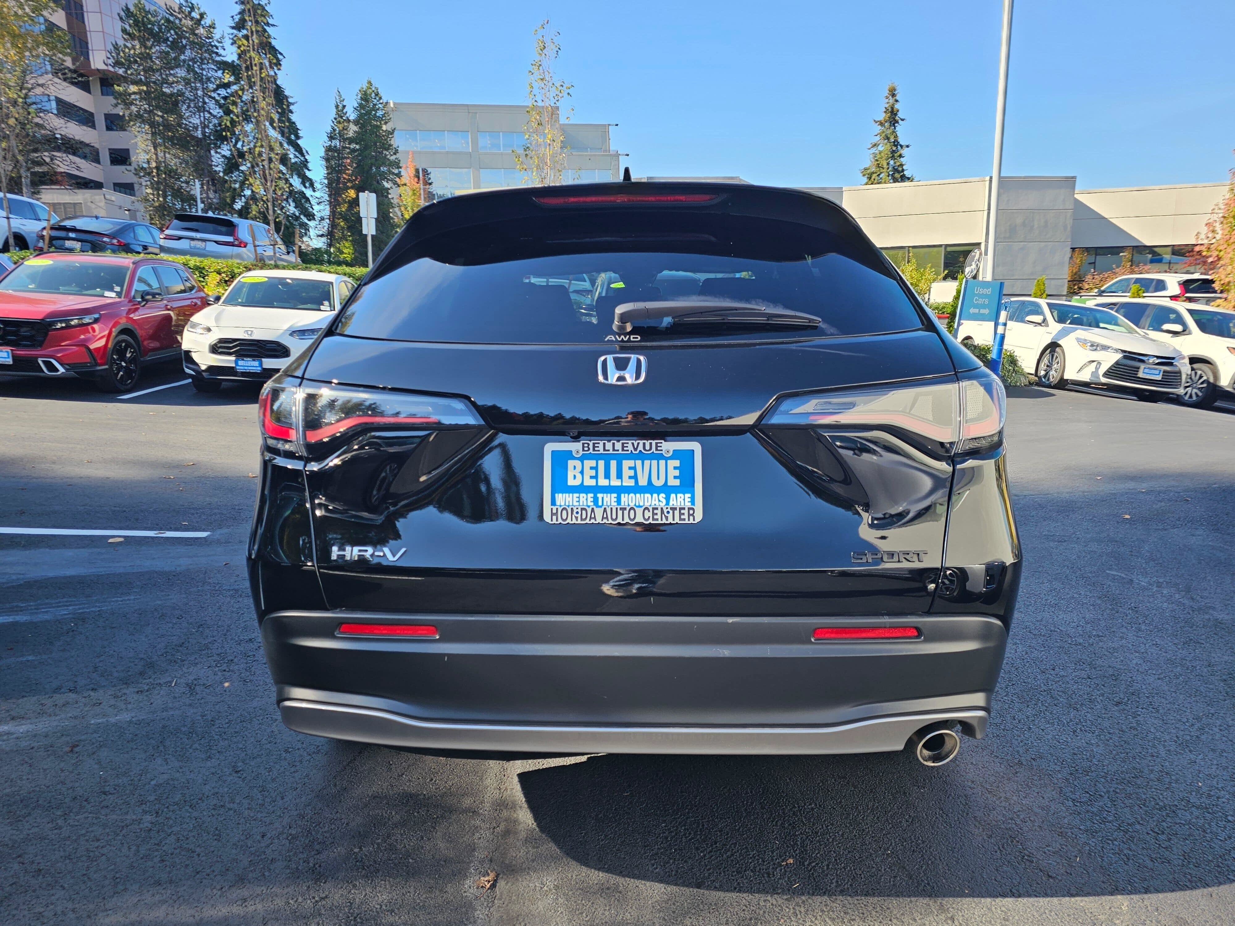 Used 2024 Honda HR-V Sport image 6