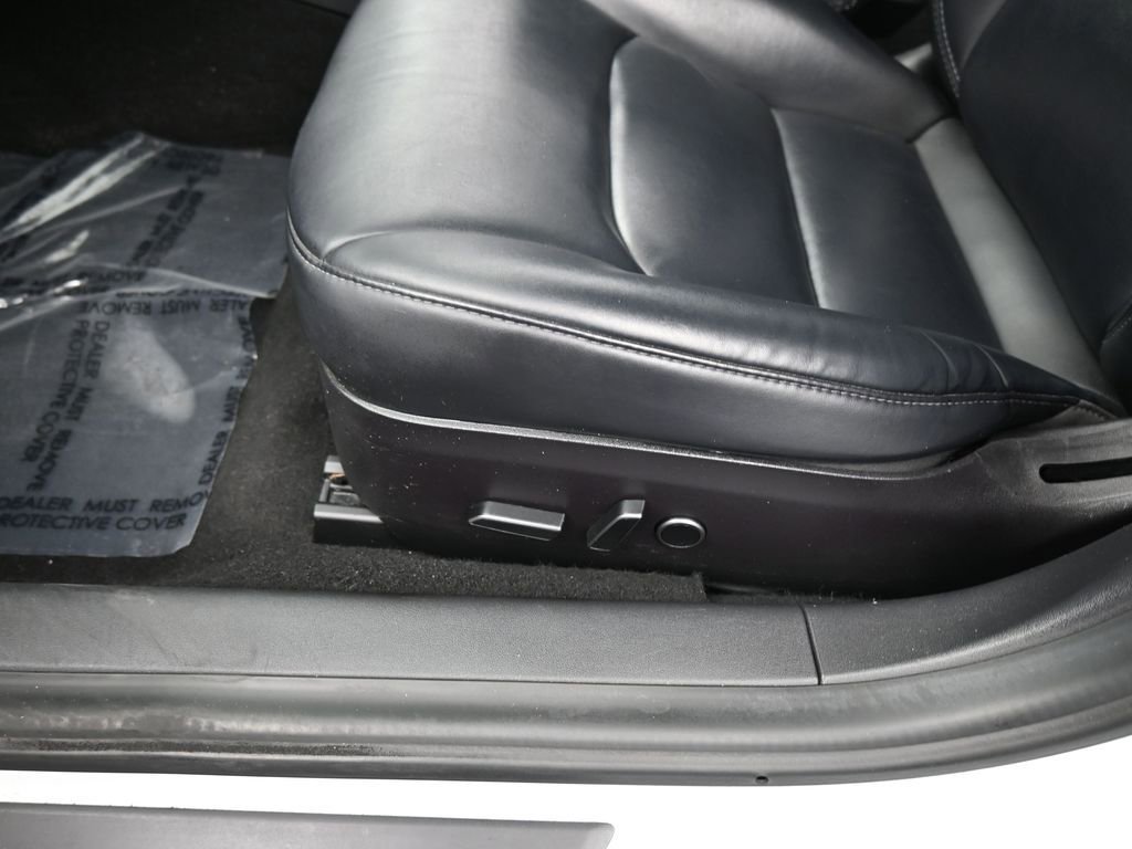 Used 2021 Tesla Model 3 Standard Range Plus image 16