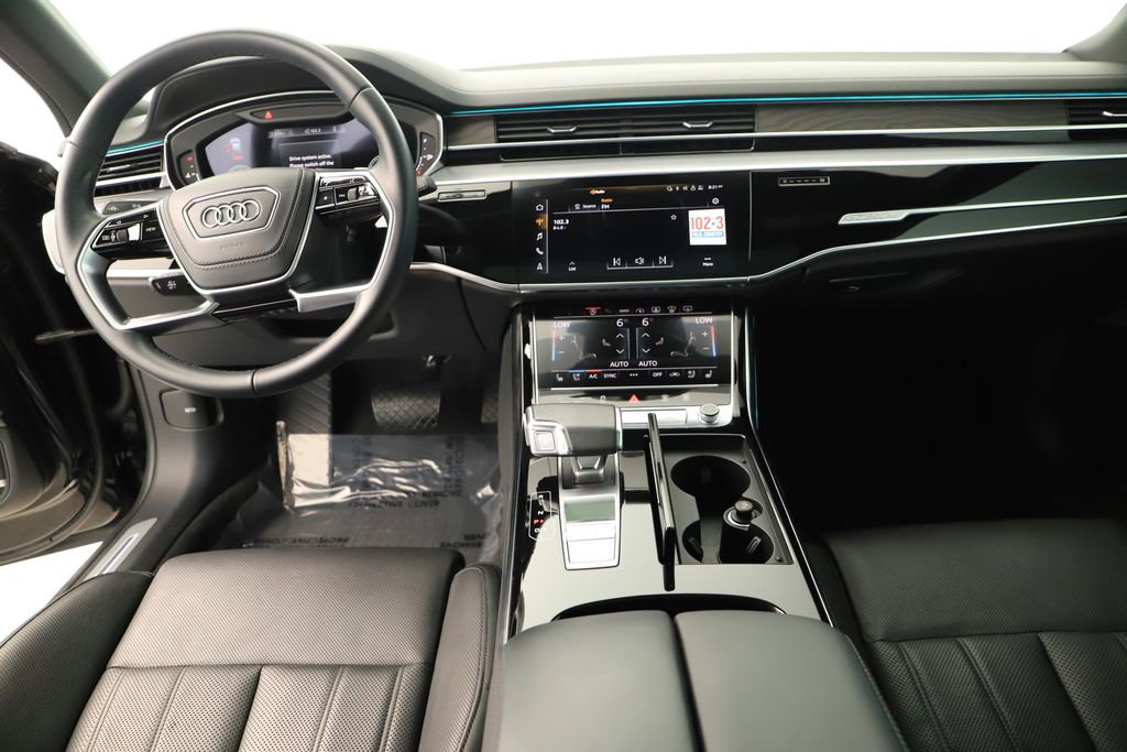 Used 2023 Audi A8 L 3.0T w/ Comfort Plus Package AWD/4WD image 18