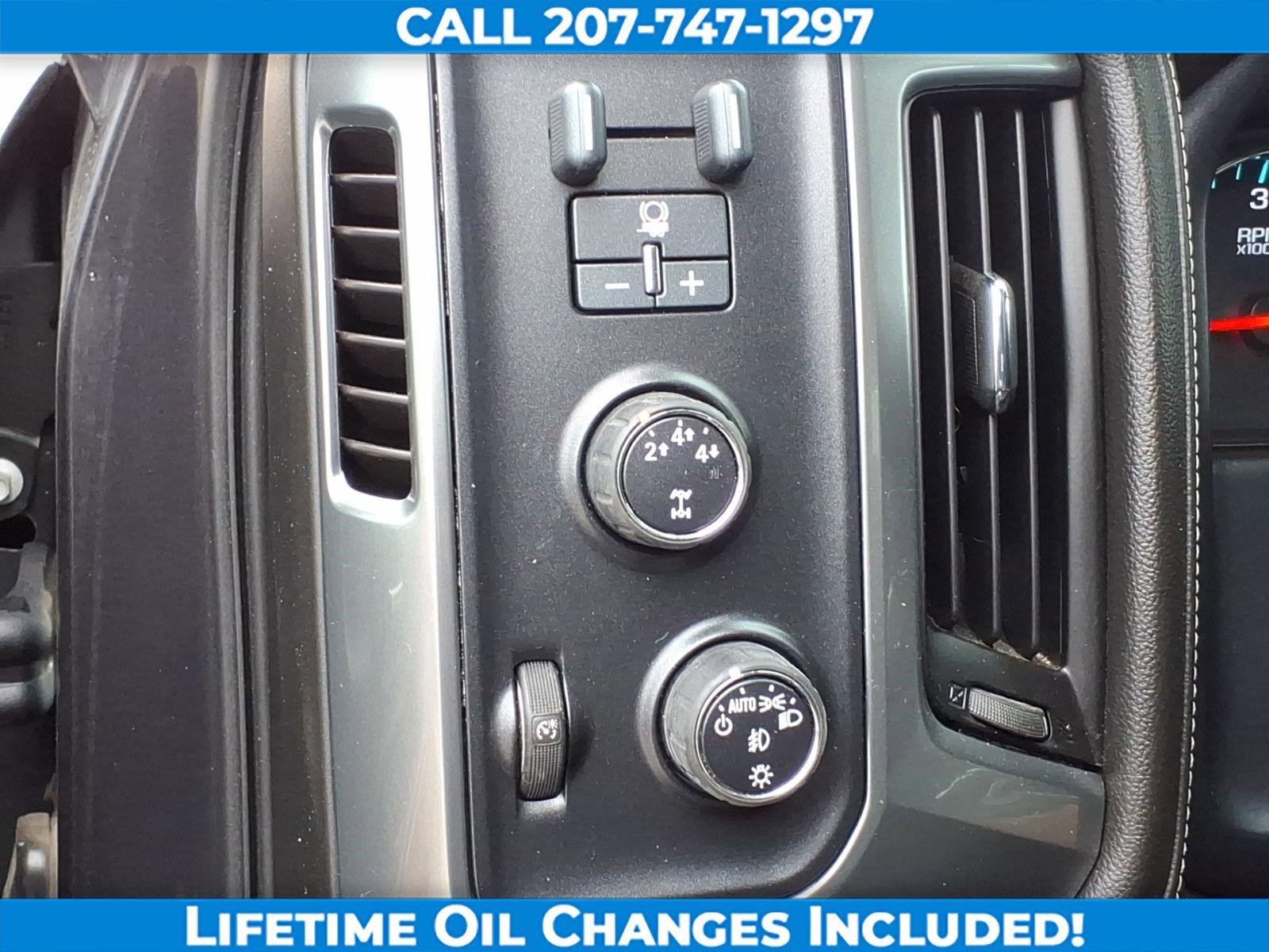 Used 2015 Chevrolet Silverado 2500 LTZ w/ LTZ Plus Package image 16