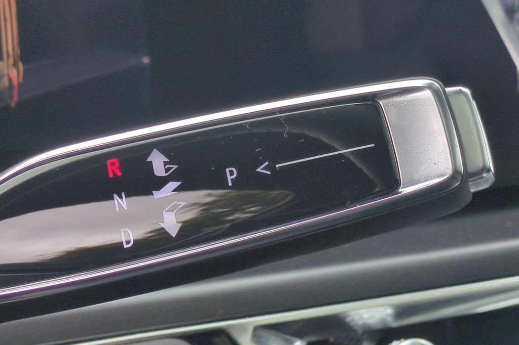 Certified 2024 Cadillac Lyriq Tech AWD/4WD image 26
