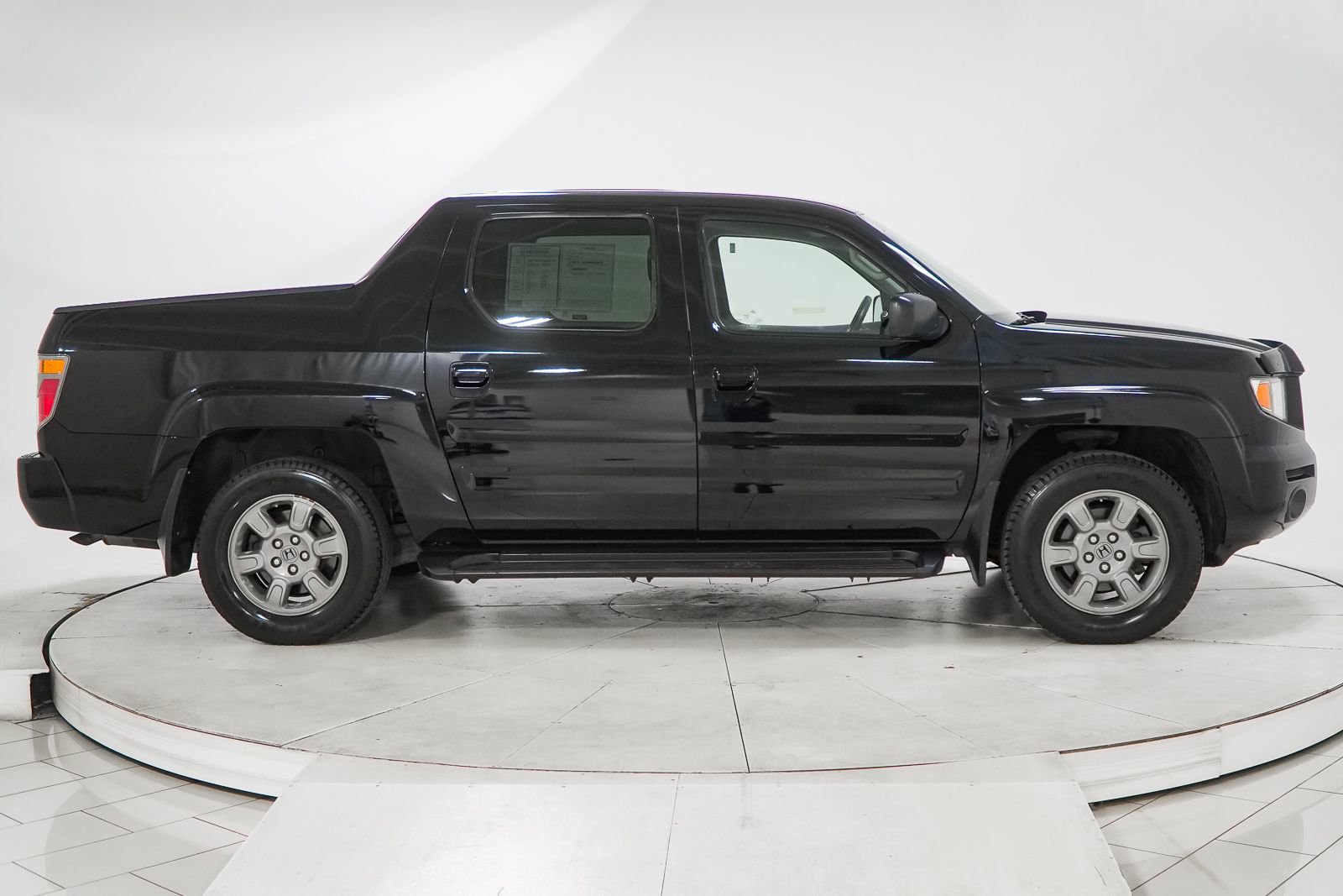 Used 2007 Honda Ridgeline RTX image 14