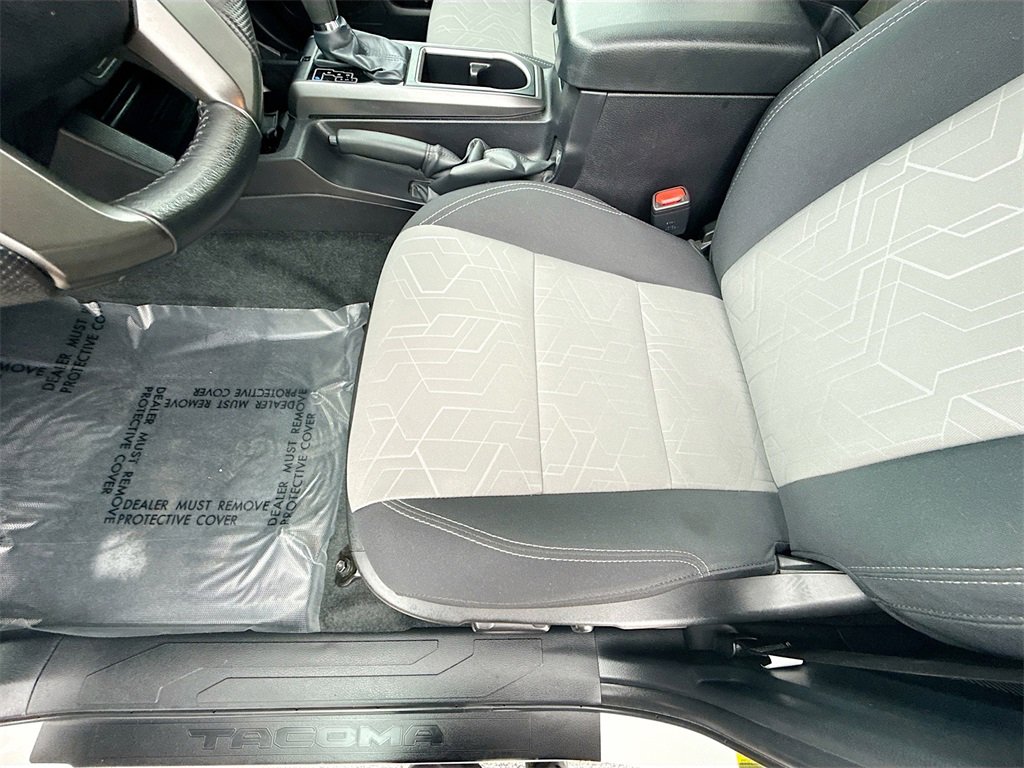 Used 2023 Toyota Tacoma TRD Sport image 18