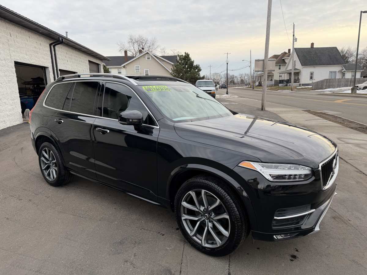 Used 2019 Volvo XC90 T5 Momentum w/ Protection Package Premier image 6