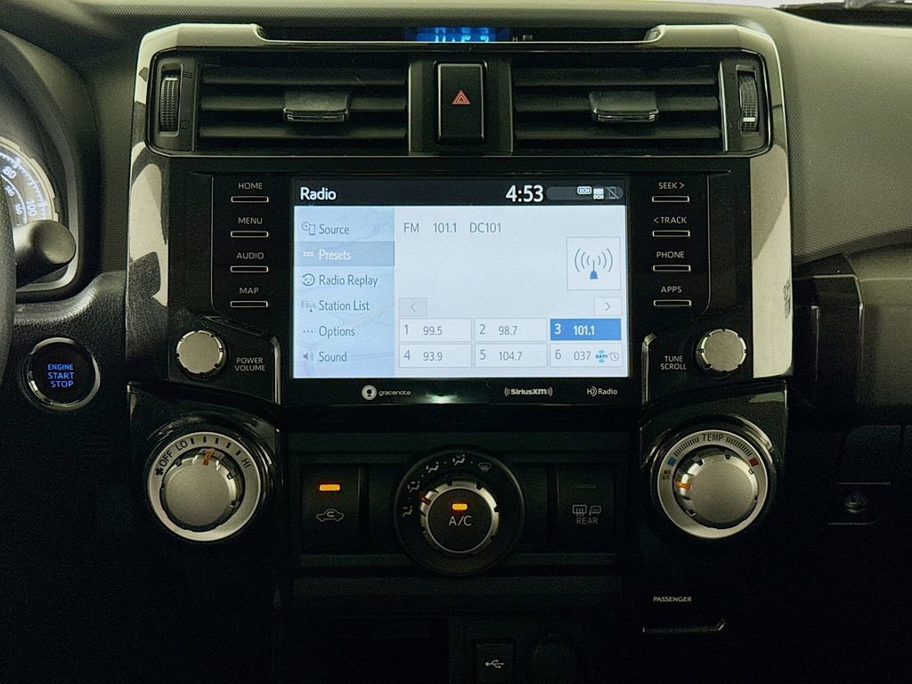 Used 2021 Toyota 4Runner Venture w/ Moonroof Package AWD/4WD image 15