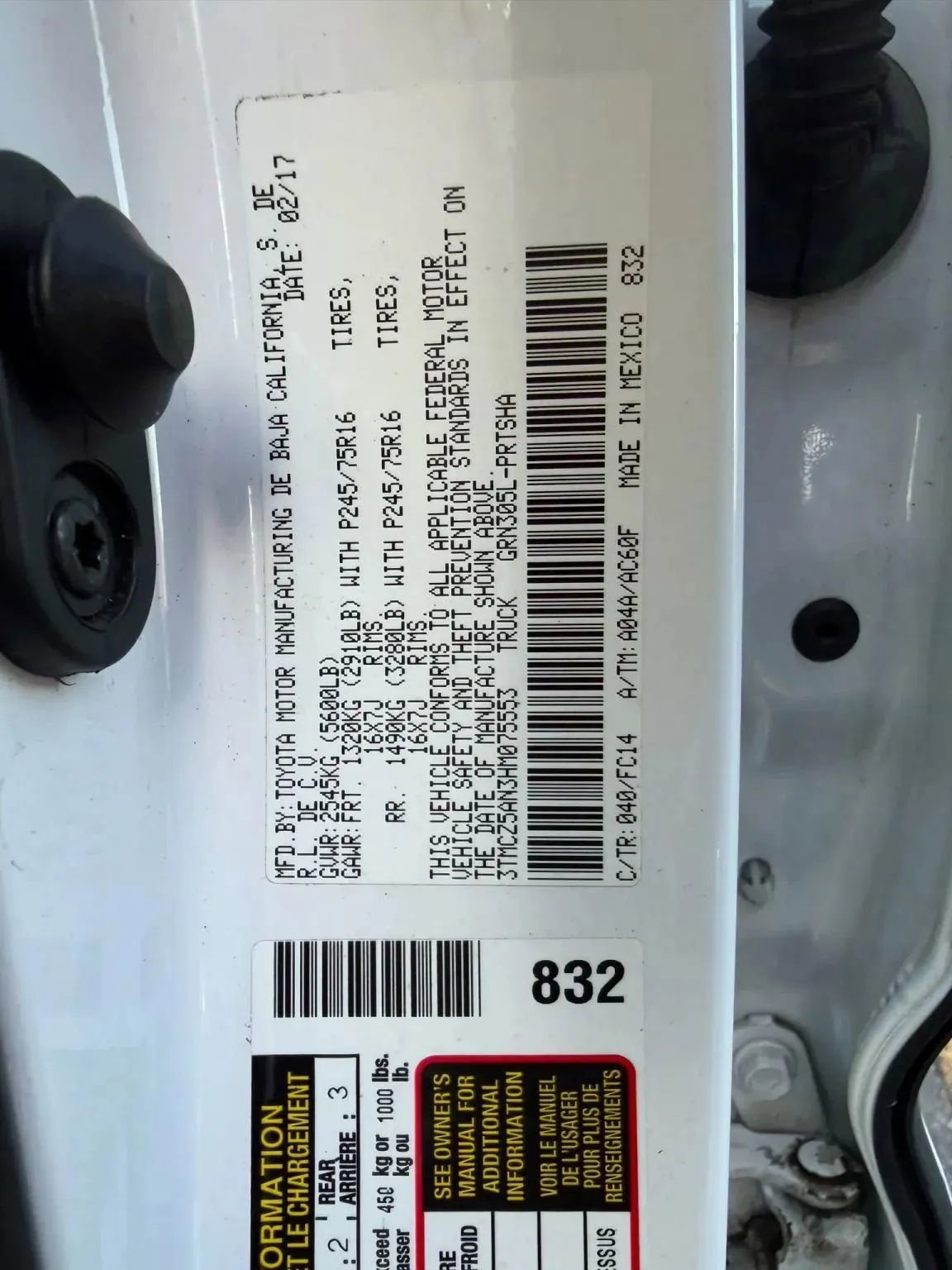 Used 2017 Toyota Tacoma SR5 w/ Tow Package image 34