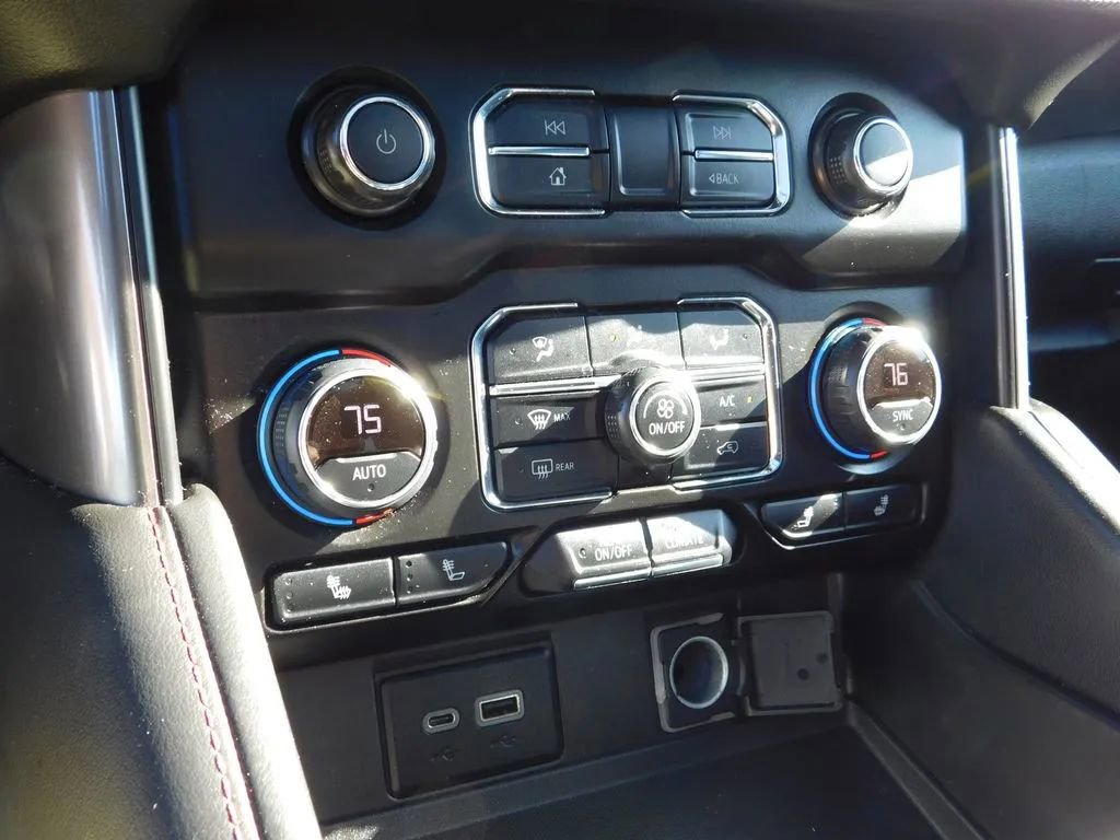 Used 2021 Chevrolet Tahoe RST image 23