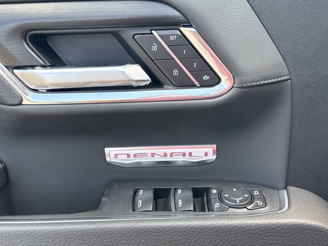 New 2026 GMC Sierra 1500 Denali w/ Denali Reserve Package AWD/4WD image 19