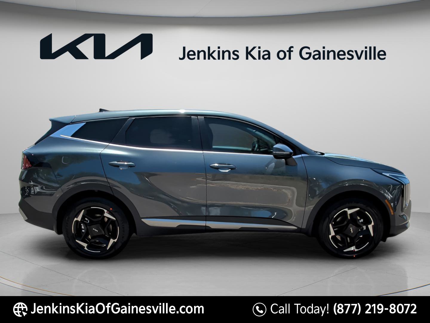 New 2026 Kia Sportage EX FWD image 2