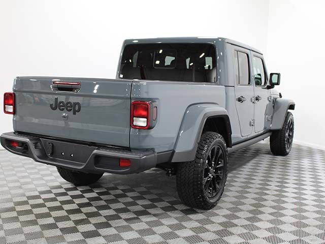 Used 2025 Jeep Gladiator Sport AWD/4WD image 6