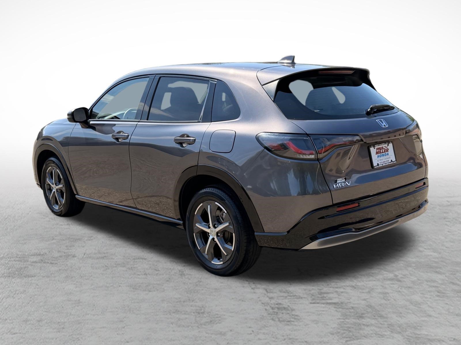 Used 2025 Honda HR-V EX-L image 4