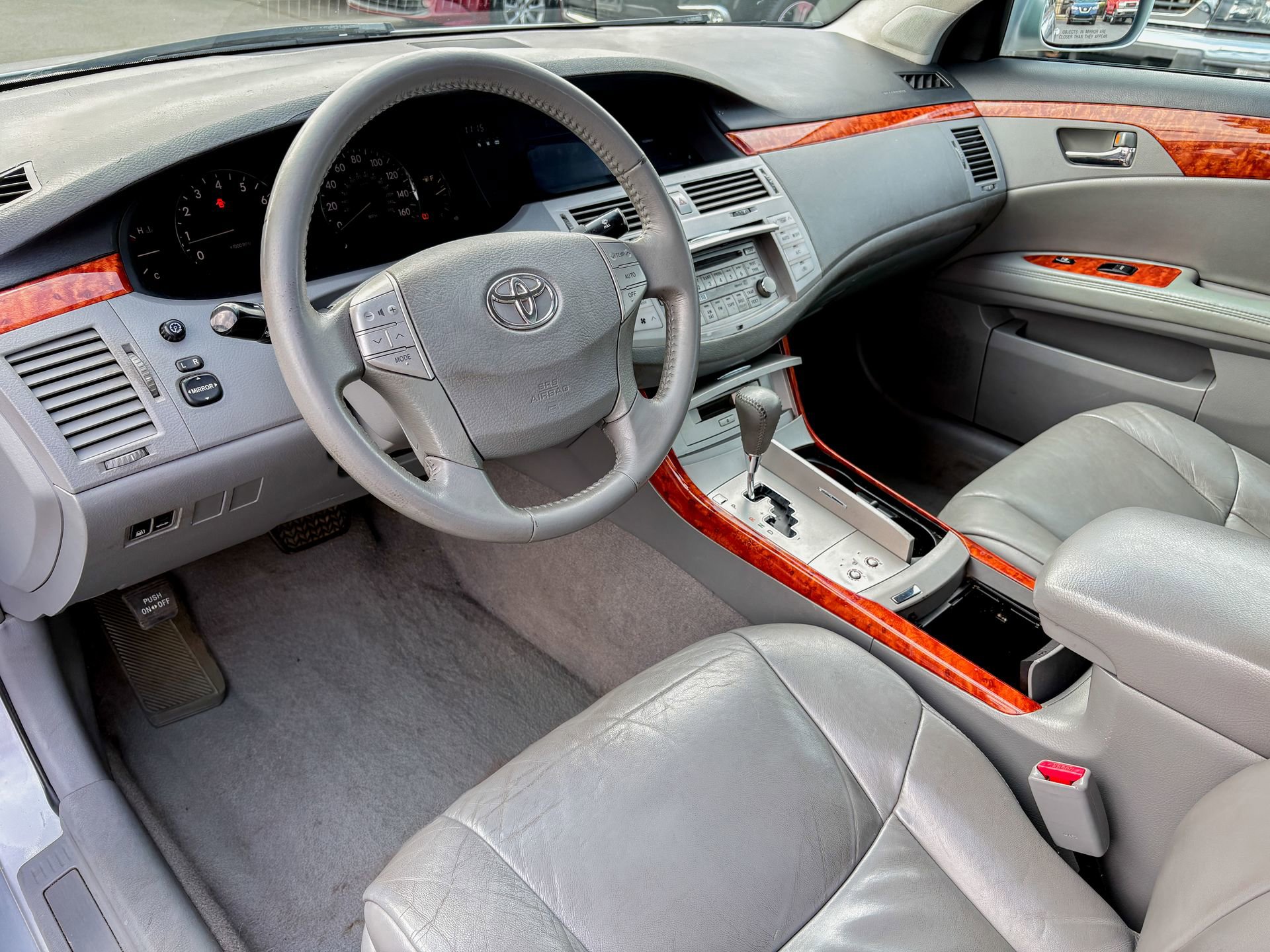 Used 2007 Toyota Avalon Touring FWD image 6