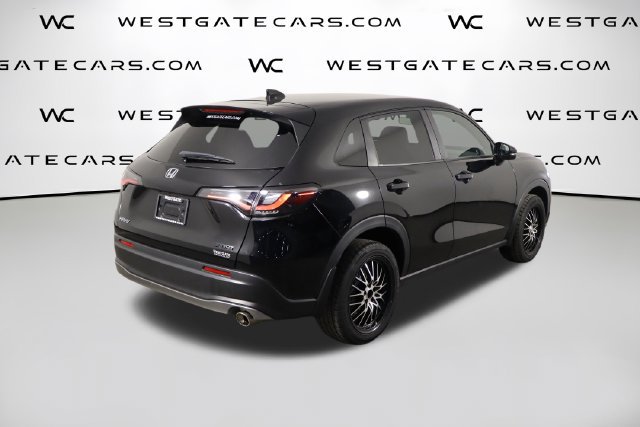 Used 2025 Honda HR-V Sport image 39