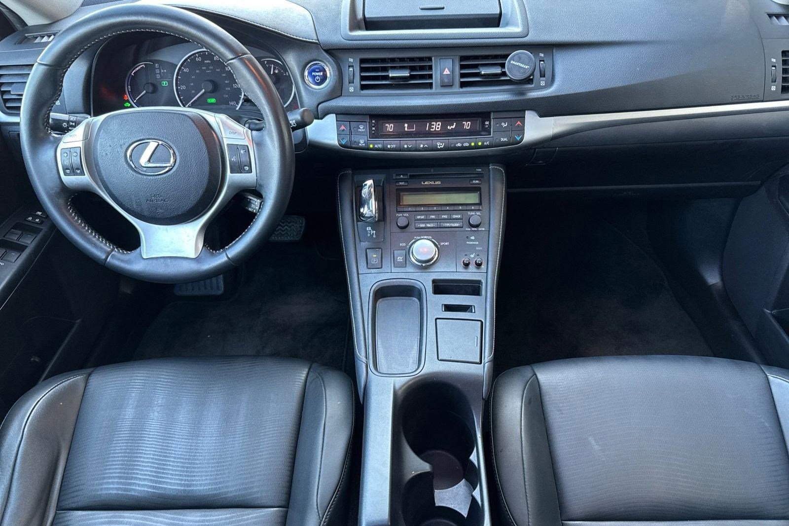 Used 2012 Lexus CT 200h image 15