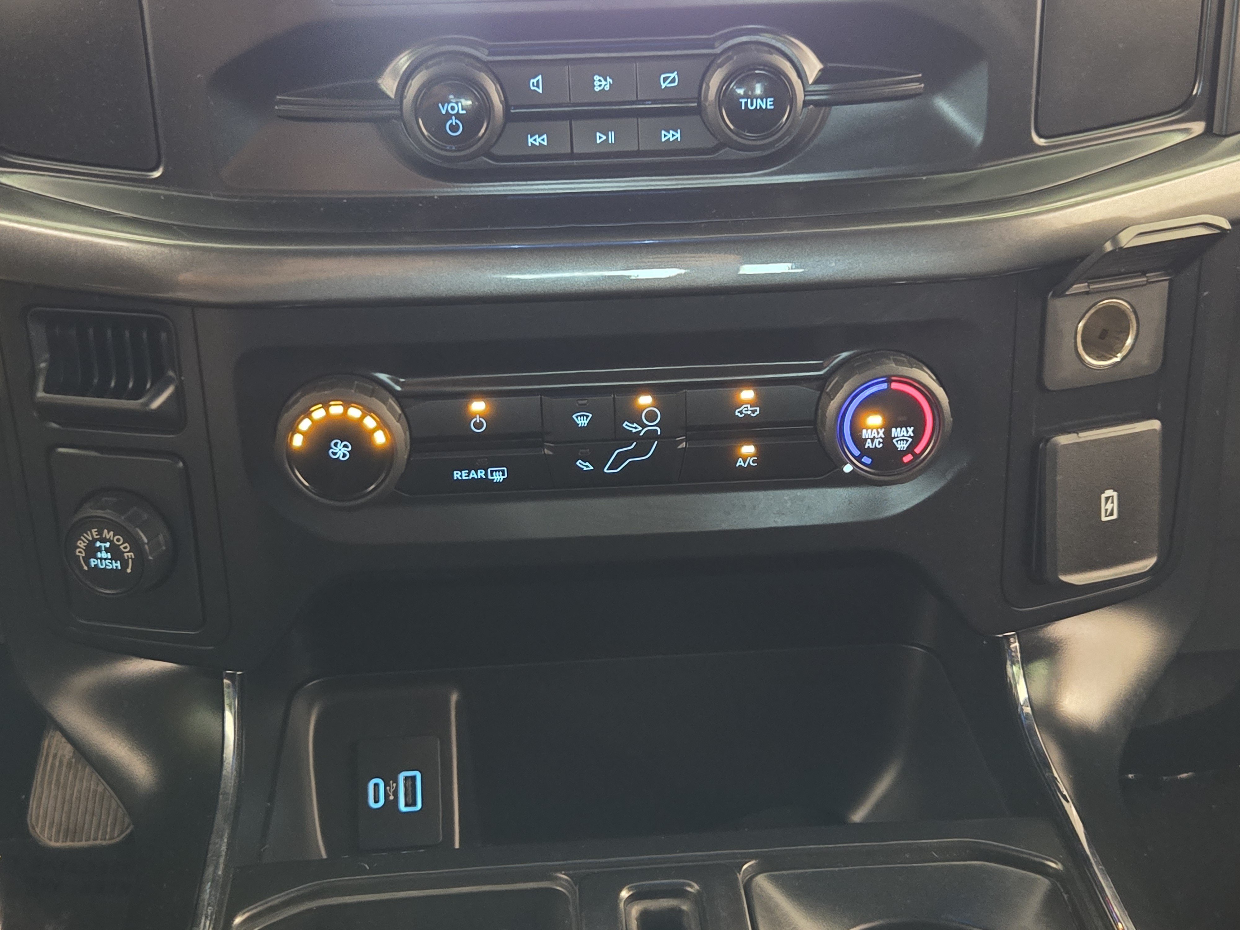 Certified 2023 Ford F150 XL w/ STX Appearance Package RWD image 19