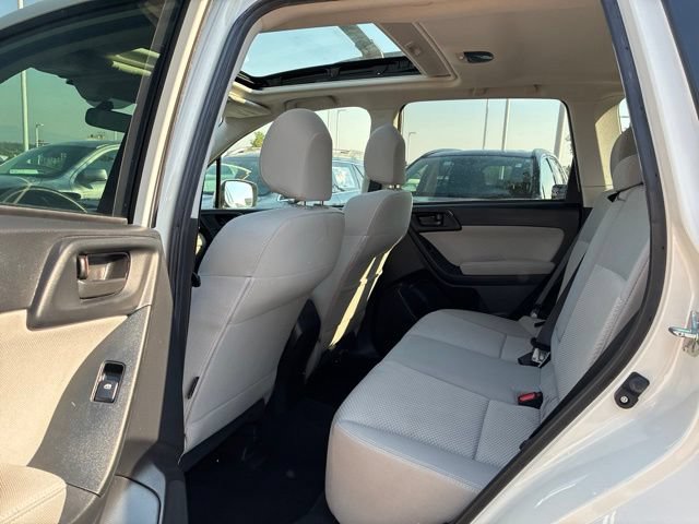 Used 2015 Subaru Forester 2.5i Premium AWD/4WD image 20