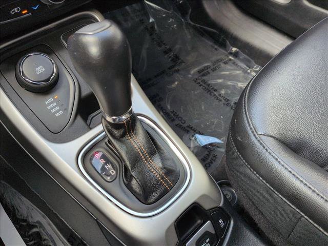 Used 2018 Jeep Compass Latitude w/ Popular Equipment Group image 12