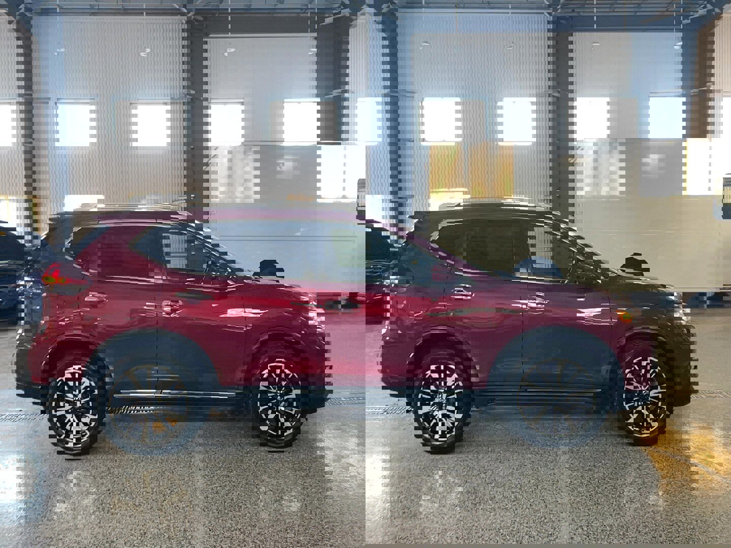 Used 2019 Nissan Rogue SL w/ Premium Package image 4