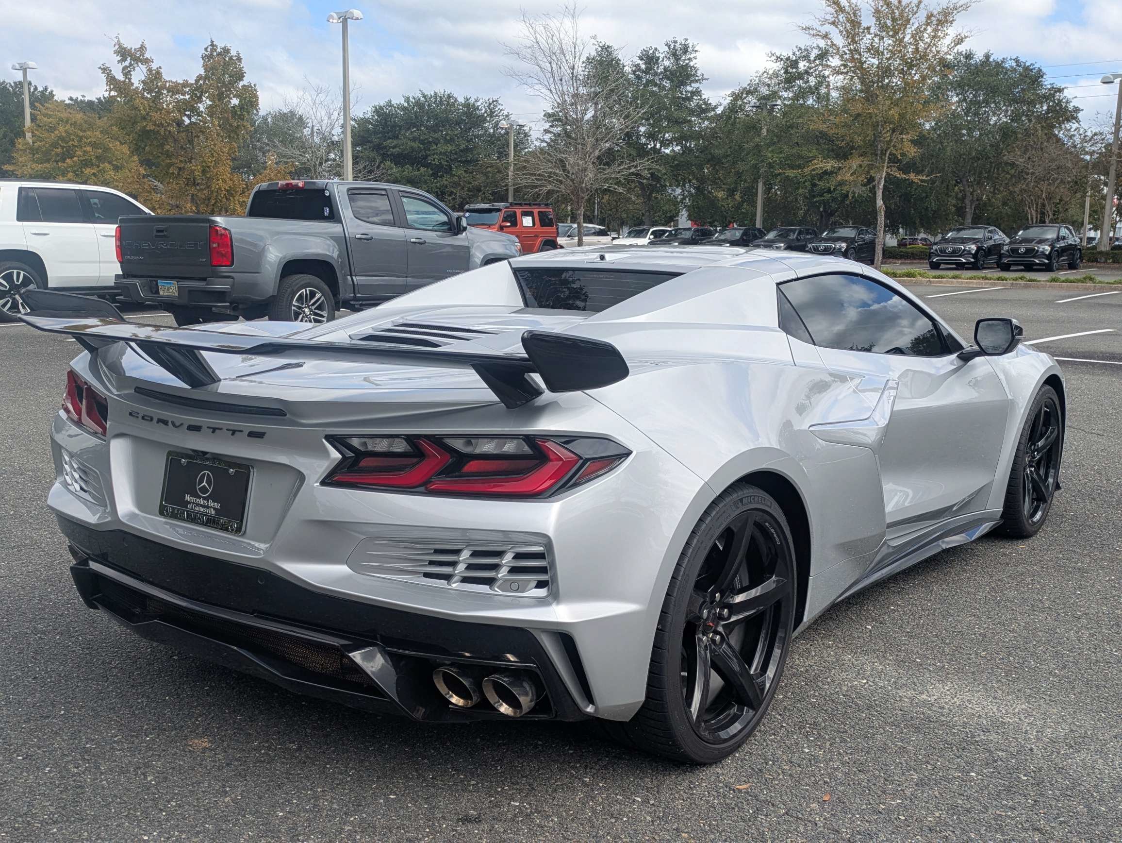 Used 2026 Chevrolet Corvette E-Ray w/ ZER Performance Package AWD/4WD image 3