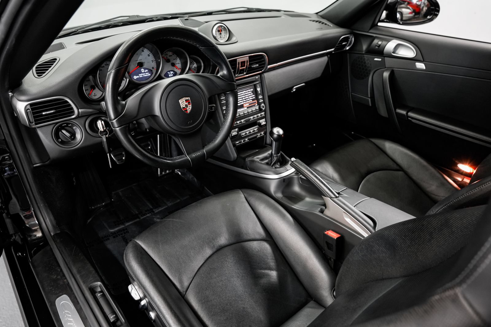Used 2011 Porsche 911 Carrera S RWD image 9