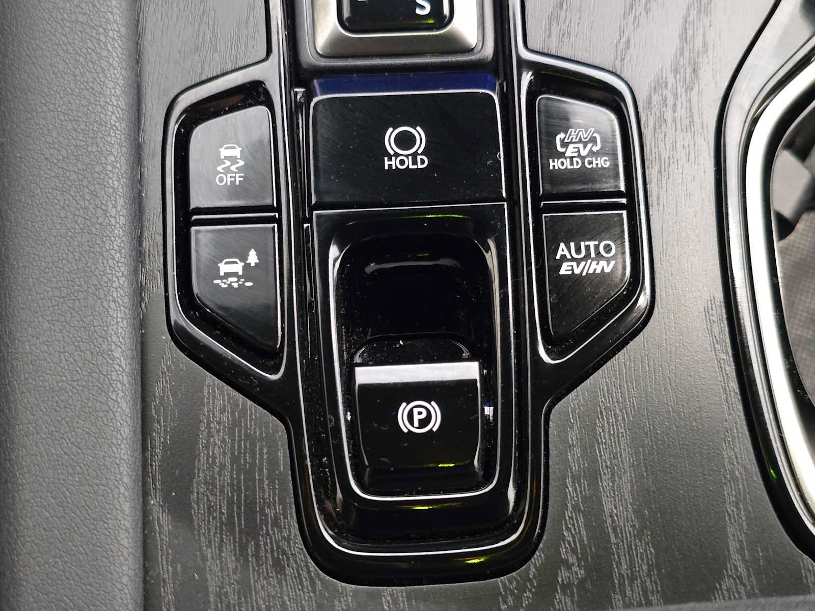 Used 2025 Lexus RX 450h AWD w/ Convenience Package image 16
