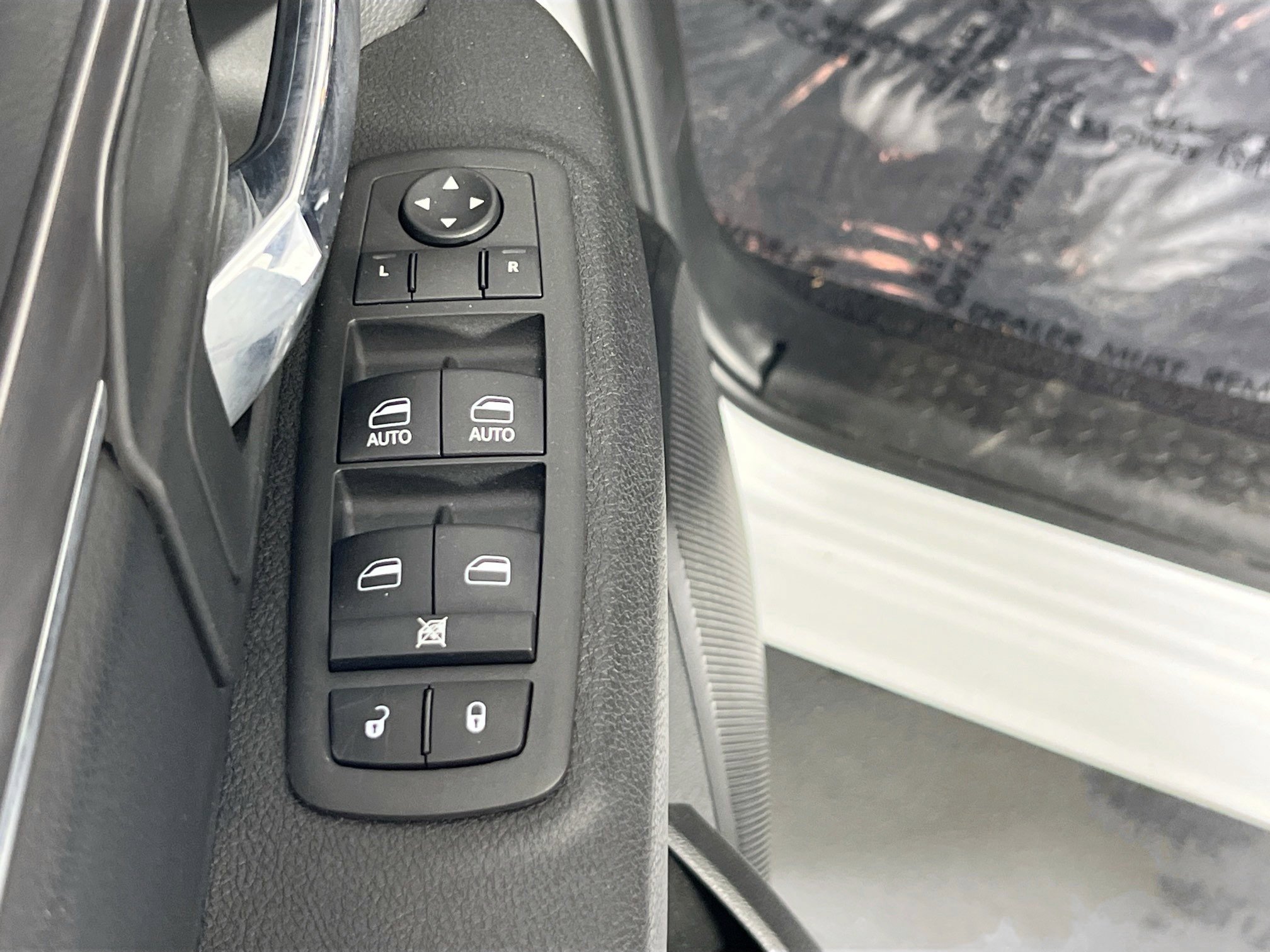 Used 2022 RAM 1500 Classic Warlock image 17