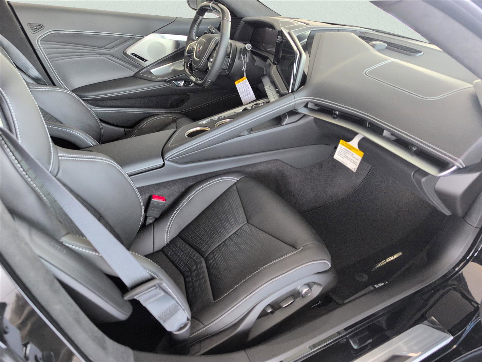 New 2026 Chevrolet Corvette Z06 w/ Z07 Performance Package RWD image 12