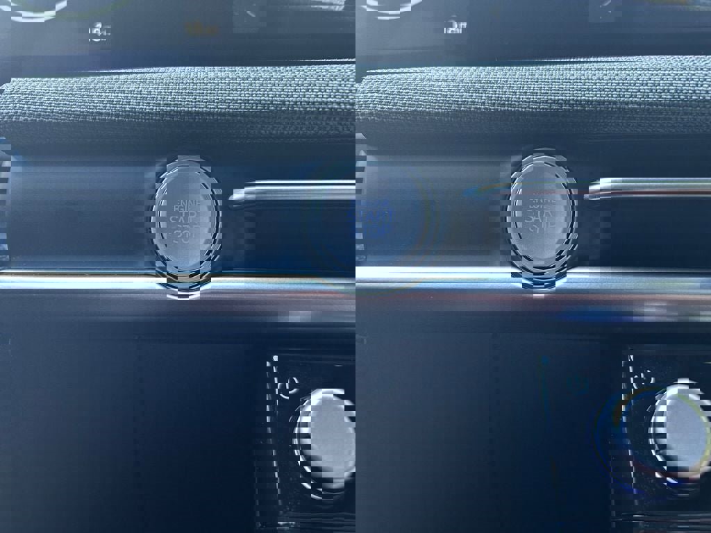 New 2025 Hyundai Santa Cruz Limited image 16