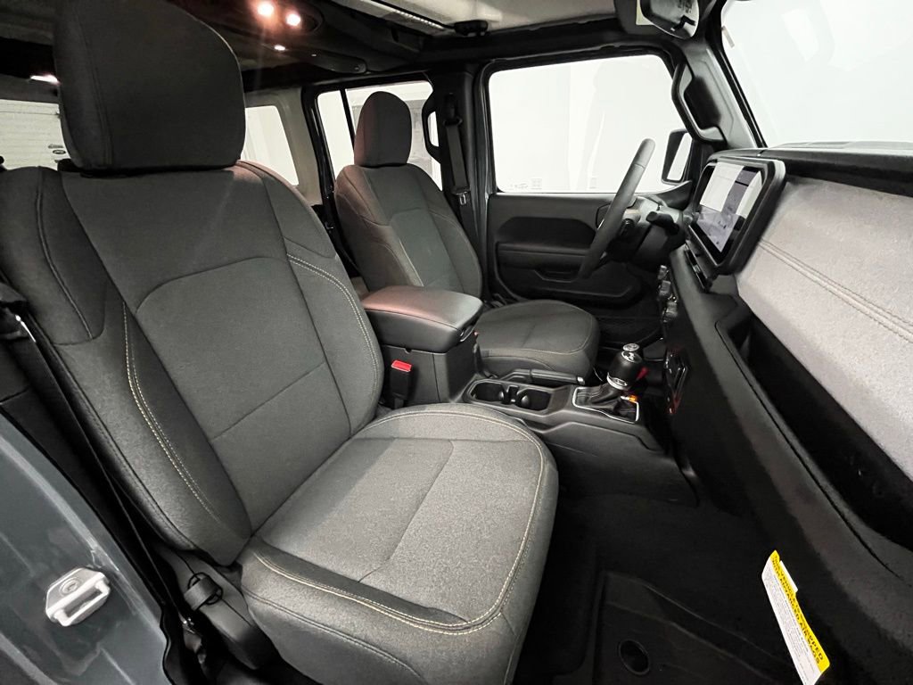 Used 2025 Jeep Wrangler Unlimited Sport S 4xe w/ LED Headlamp & Fog Lamp Group AWD/4WD image 35