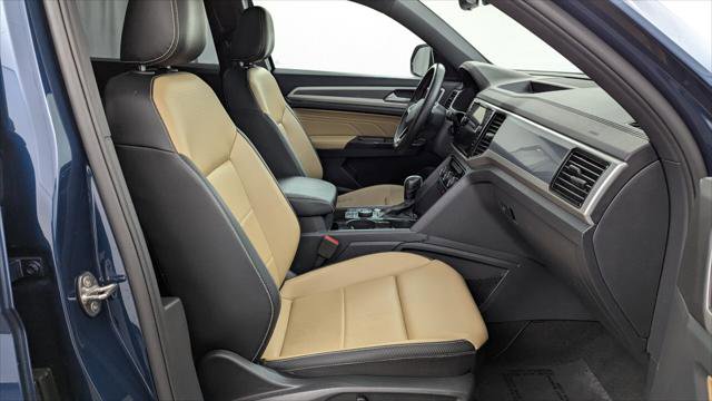 Used 2021 Volkswagen Atlas Cross Sport SEL image 21