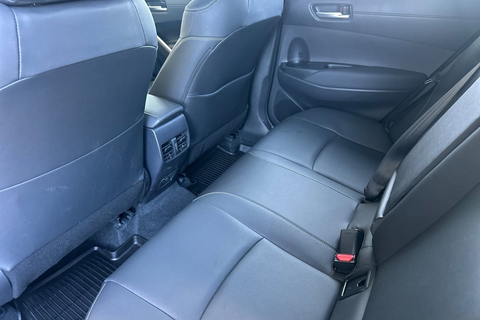 Certified 2026 Toyota Corolla Cross XLE w/ Black Badges Package (TMS) image 11