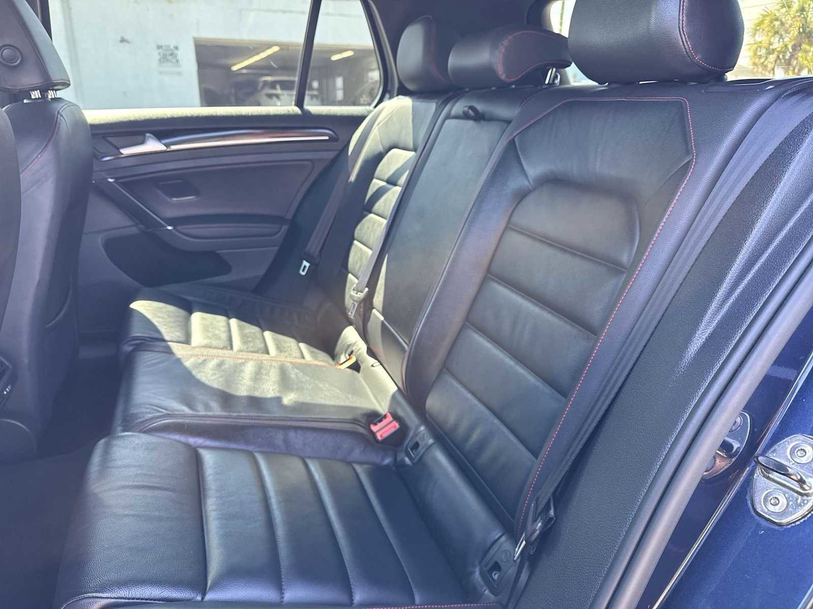 Used 2015 Volkswagen GTI S FWD image 18