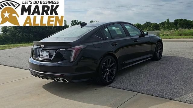 Used 2025 Cadillac CT5 V RWD image 8