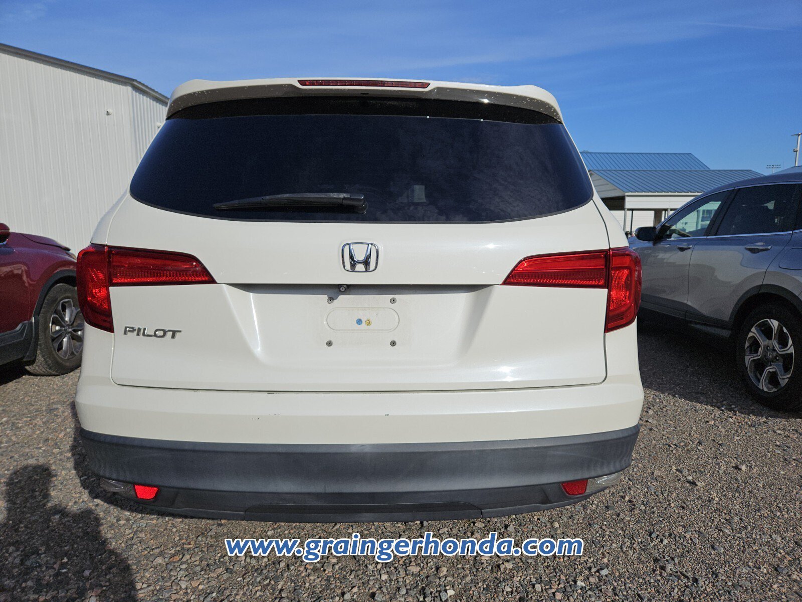 Used 2017 Honda Pilot EX image 8