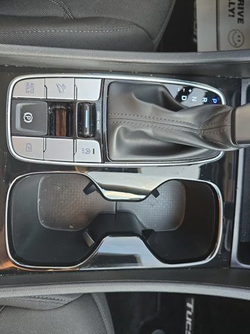 Used 2026 Hyundai Tucson SE FWD image 32
