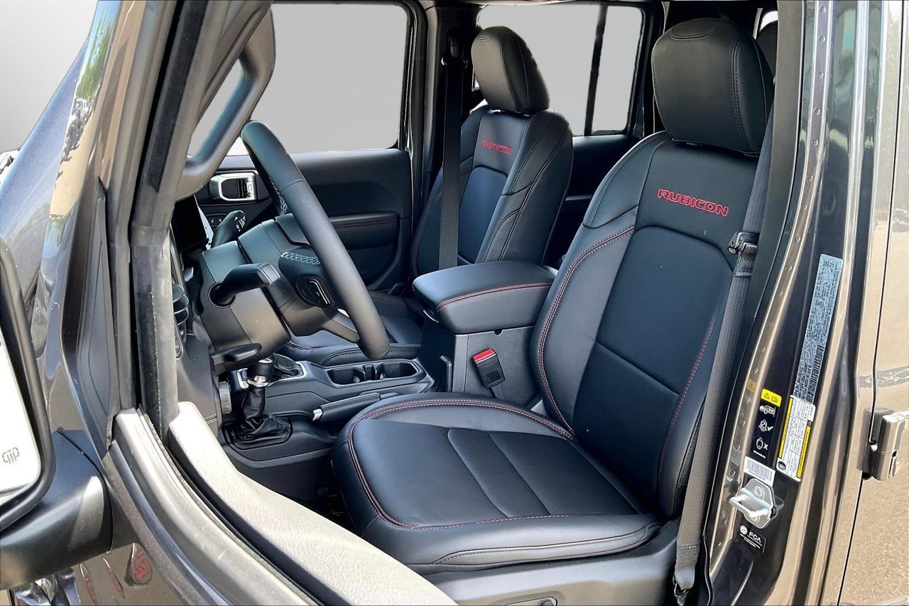 New 2026 Jeep Gladiator Rubicon AWD/4WD image 17
